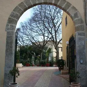 D'orleans Hotel