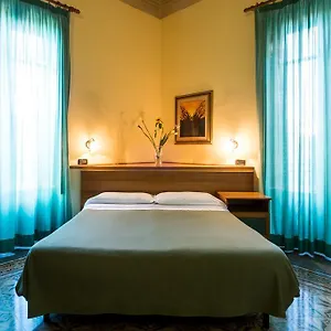 2* Hotel Italia