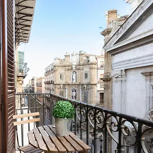 Quattro Canti Charming Flat Palermo